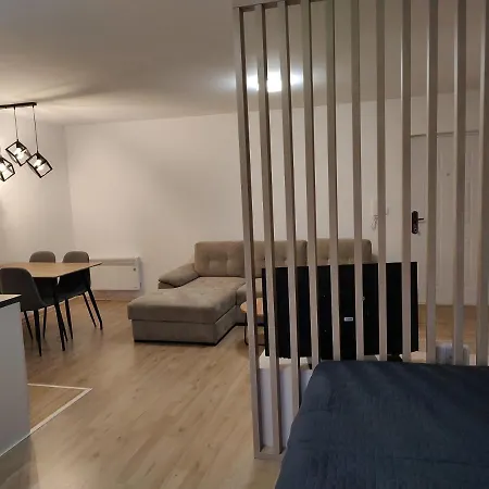 8 Hill Zlatar Apartment Nova Varos